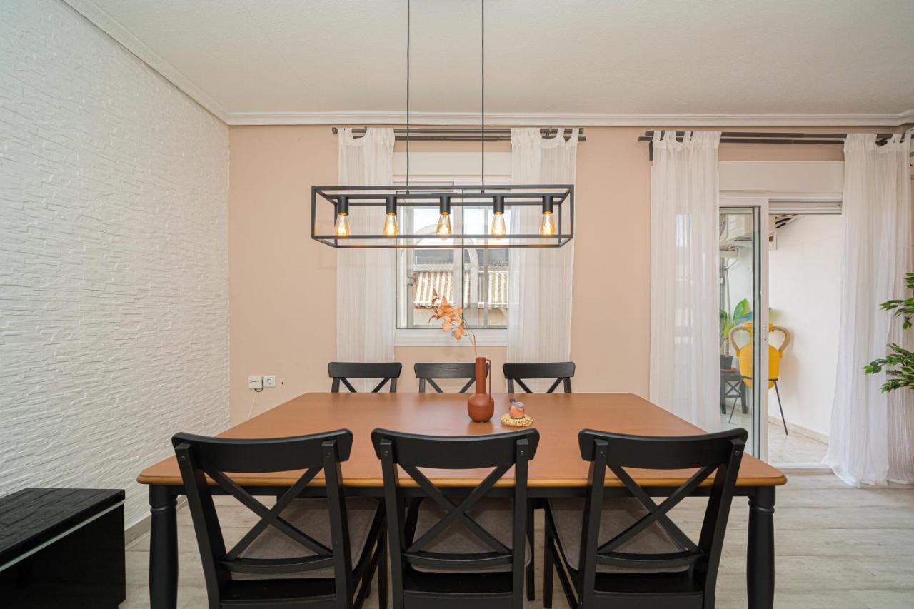 Casa Terra: Apartment 50 Meters From The Beach Torrevieja Exteriör bild