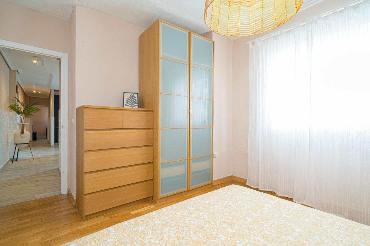 Casa Terra: Apartment 50 Meters From The Beach Torrevieja Exteriör bild