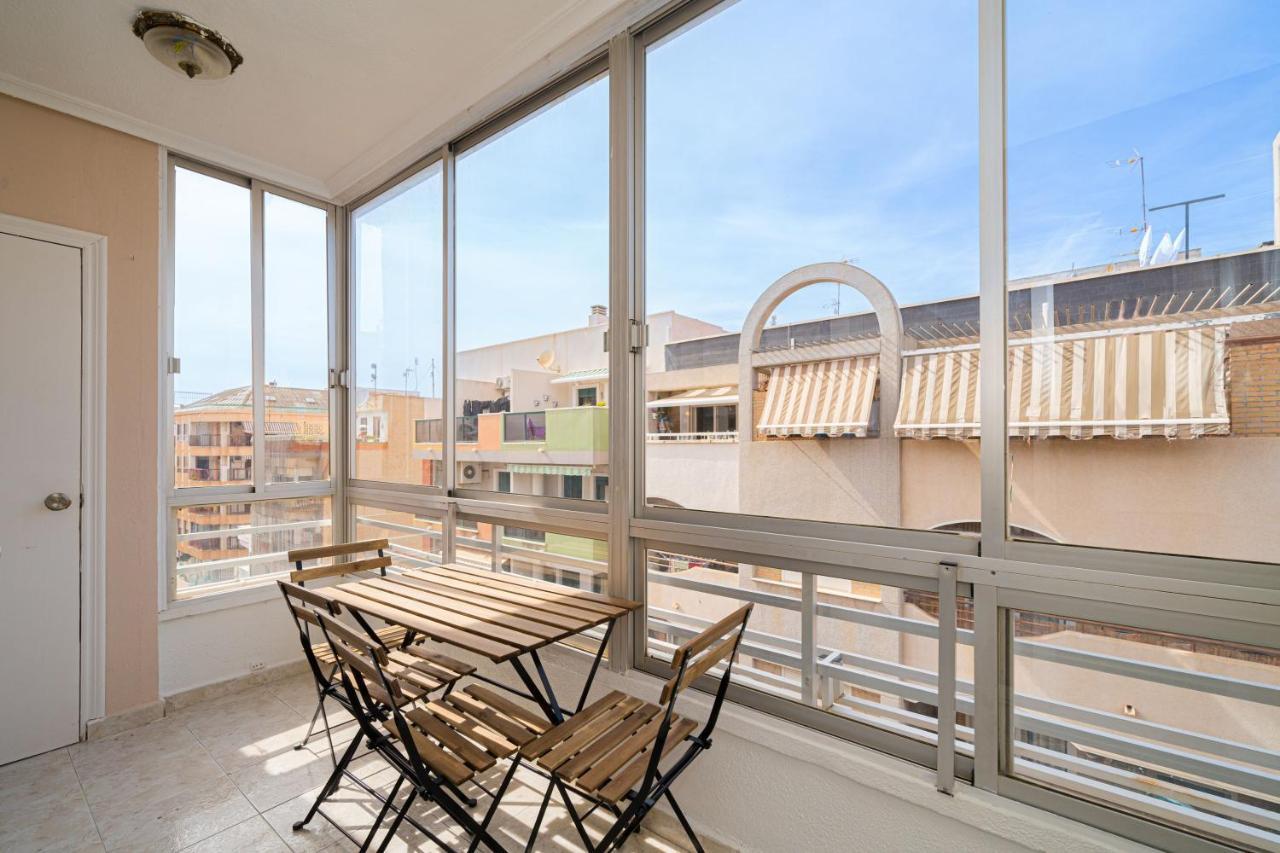 Casa Terra: Apartment 50 Meters From The Beach Torrevieja Exteriör bild
