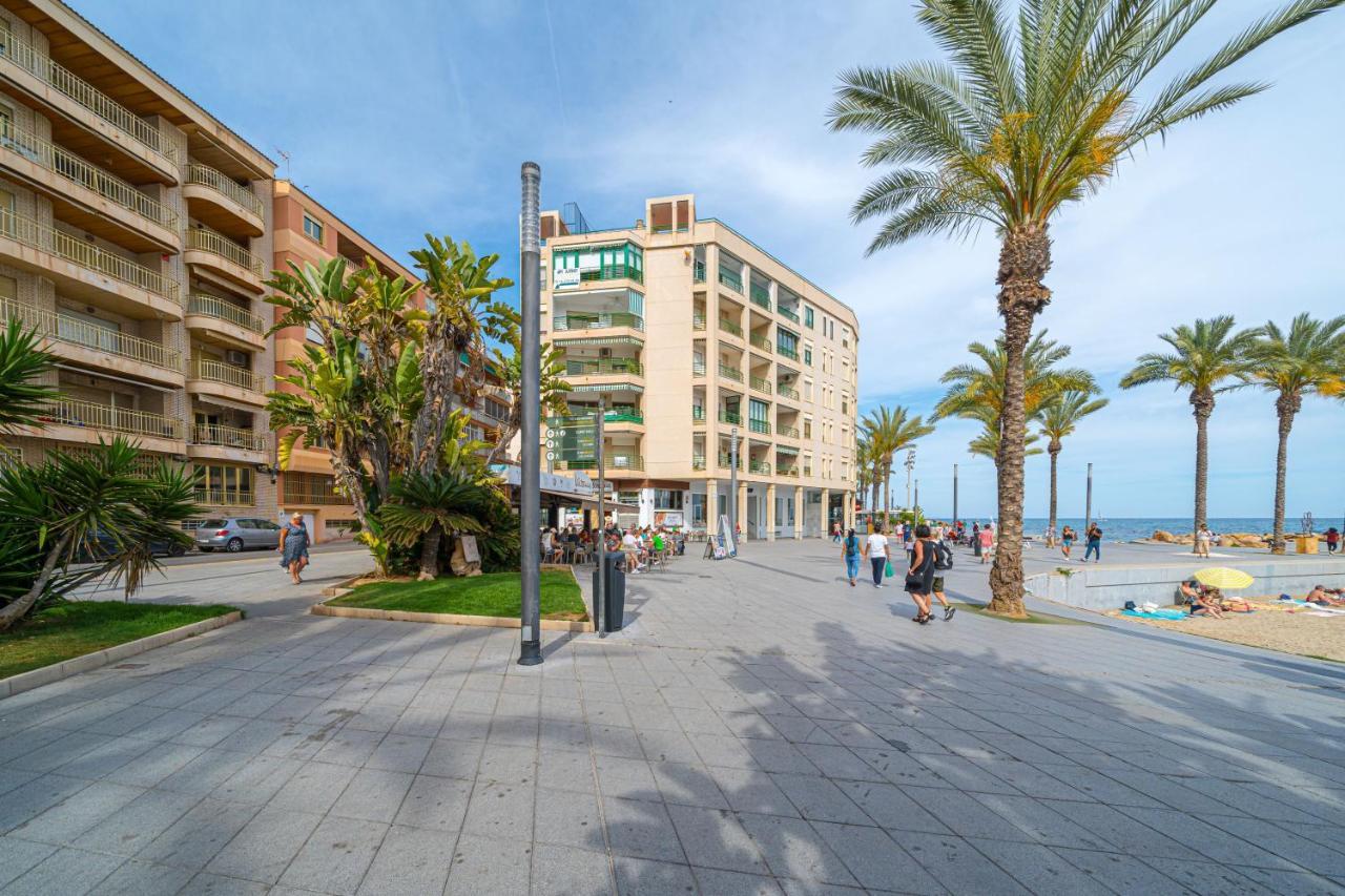 Casa Terra: Apartment 50 Meters From The Beach Torrevieja Exteriör bild